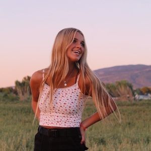 Meet your Posher, Annika